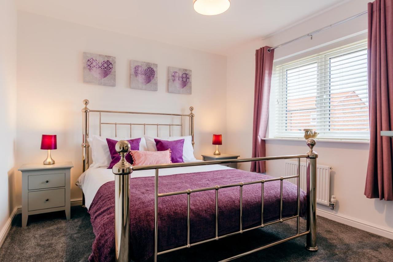 Oakley - Large, Elegant, Dog Friendly & Parking Villa Whitby Buitenkant foto